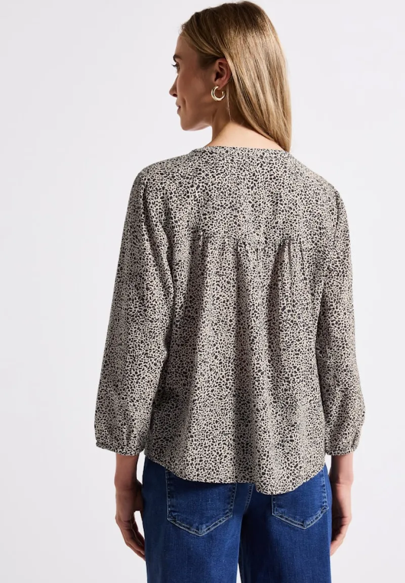 Street One Blusen*Strukturbluse mit Leo-Muster cotton cream