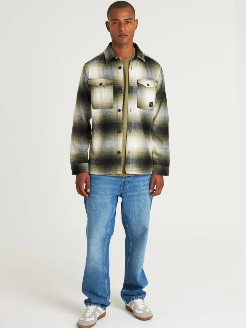 Chasin' Jacken*STRYKE MONTREA Black