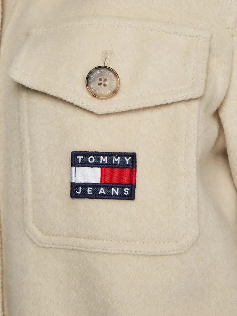 Tommy Jeans Jacken*TJW FRONT POCKET BADGE SHACKET savannah sand