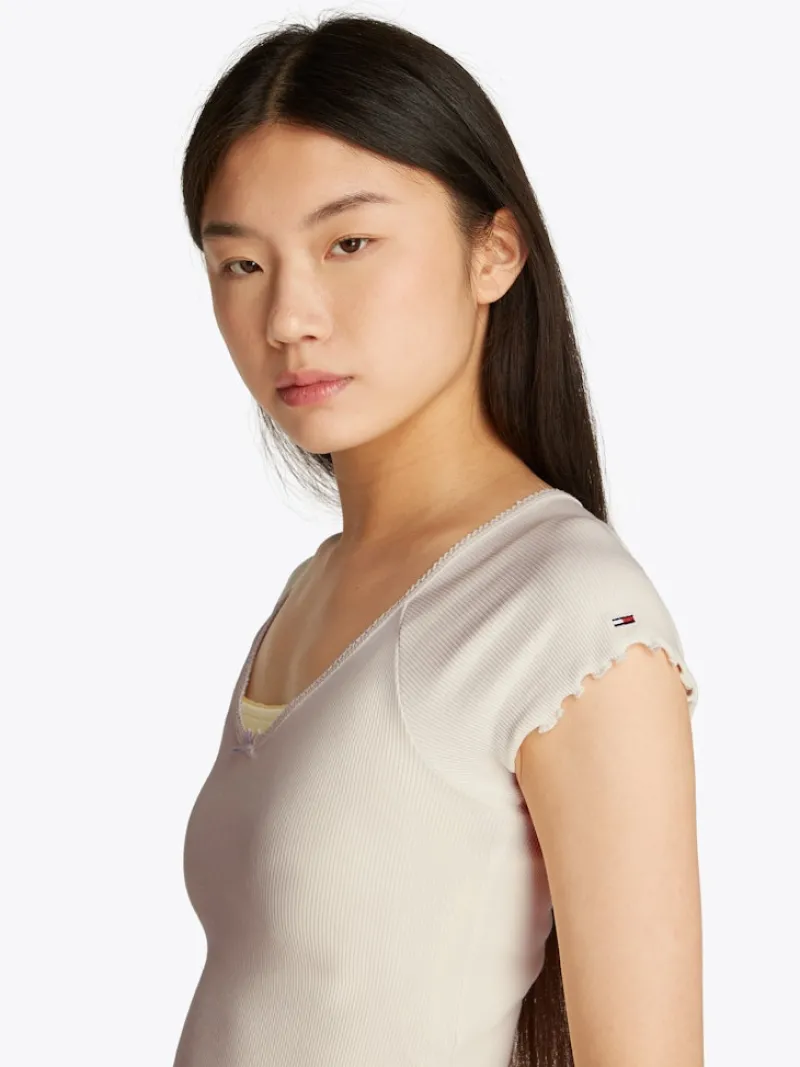 Tommy Jeans Shirts*TJW SLIM VNECK GMD RIB SS ancient white