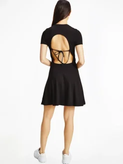 Tommy Jeans Kleider*TJW TIE BACK FIT FLARE DRESS Black