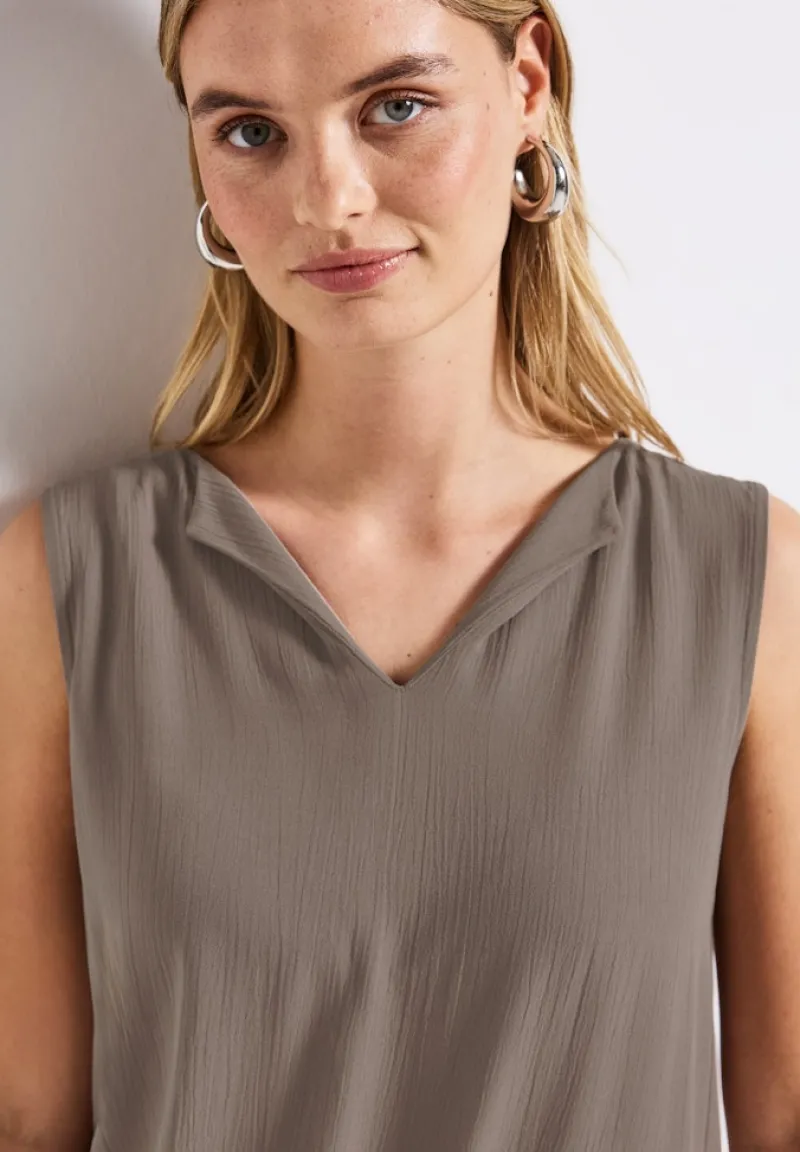 Street One Shirts*Top mit Split Neck dark tumbled beige