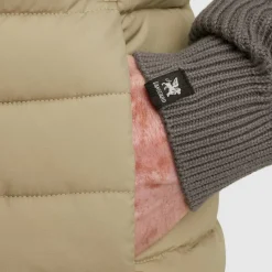 Vanguard Westen*TRACKOUT seneca rock