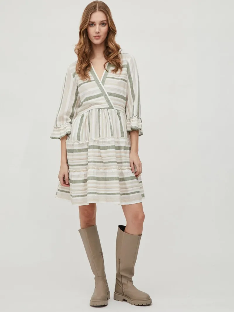 Vila Kleider*VIETNI 3/4 SLEEVE SHORT WRAP DRESS cloud dancer 1