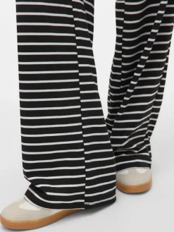 Vero Moda Hosen*VMALMA WIDE PANT EXP Black