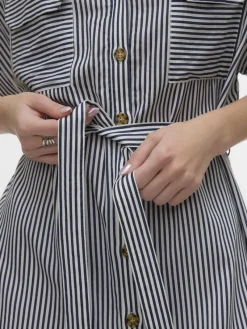 Vero Moda Kleider*VMBUMPY SS SHORT SHIRT DRESS WVN NOOS india ink