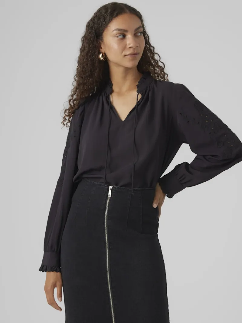 Vero Moda Blusen*VMDAFNE LS TOP WVN Black