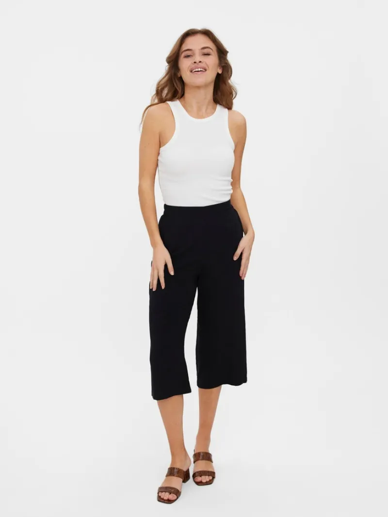 Vero Moda Hosen*VMEASY HW CULOTTE PANTS WVN GA black1