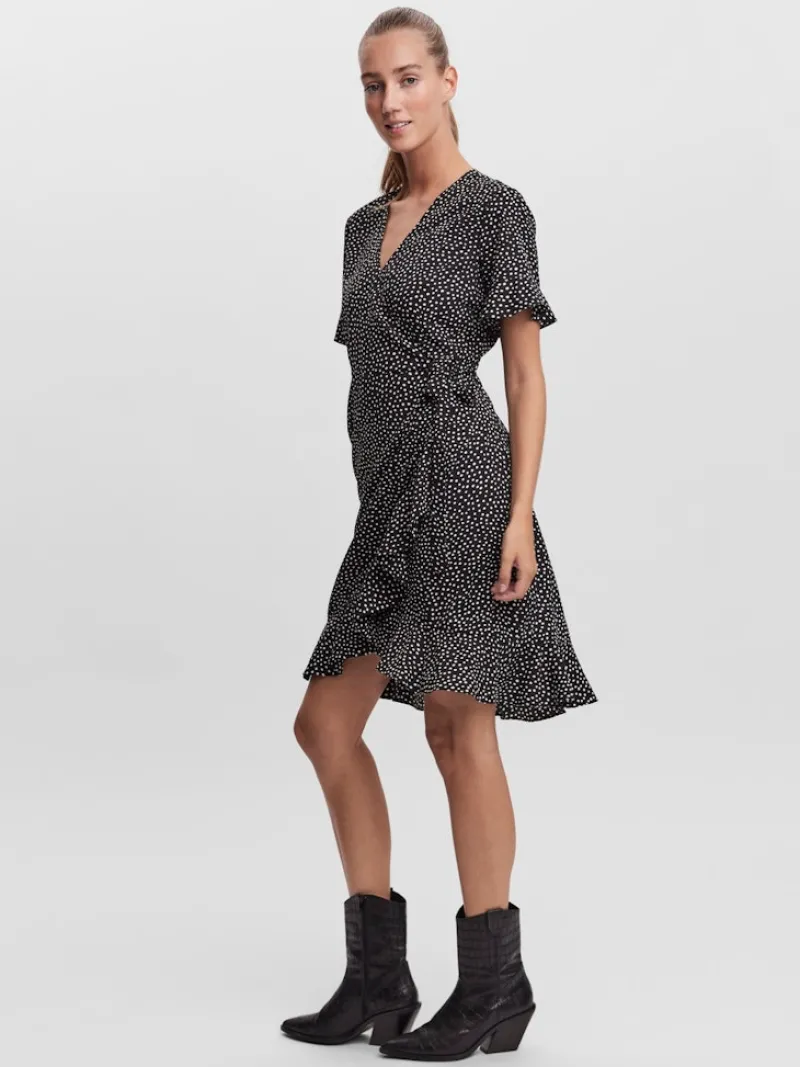 Vero Moda Kleider*VMHENNA 2/4 WRAP FRILL DRESS NOOS Black