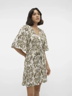 Vero Moda Kleider*VMIMMA 2/4 SHORT DRESS WVN BTQ Capers