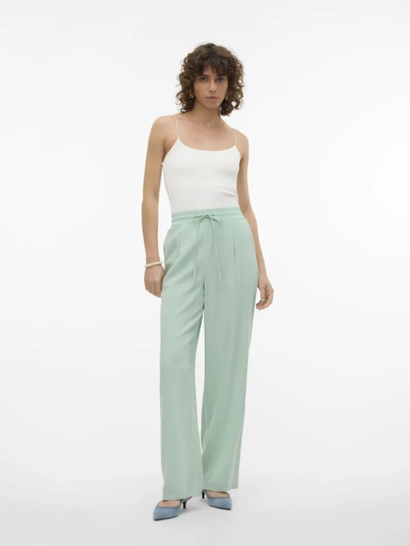 Vero Moda Hosen*VMJESMILO HW WIDE PANTS WVN NOOS silt green