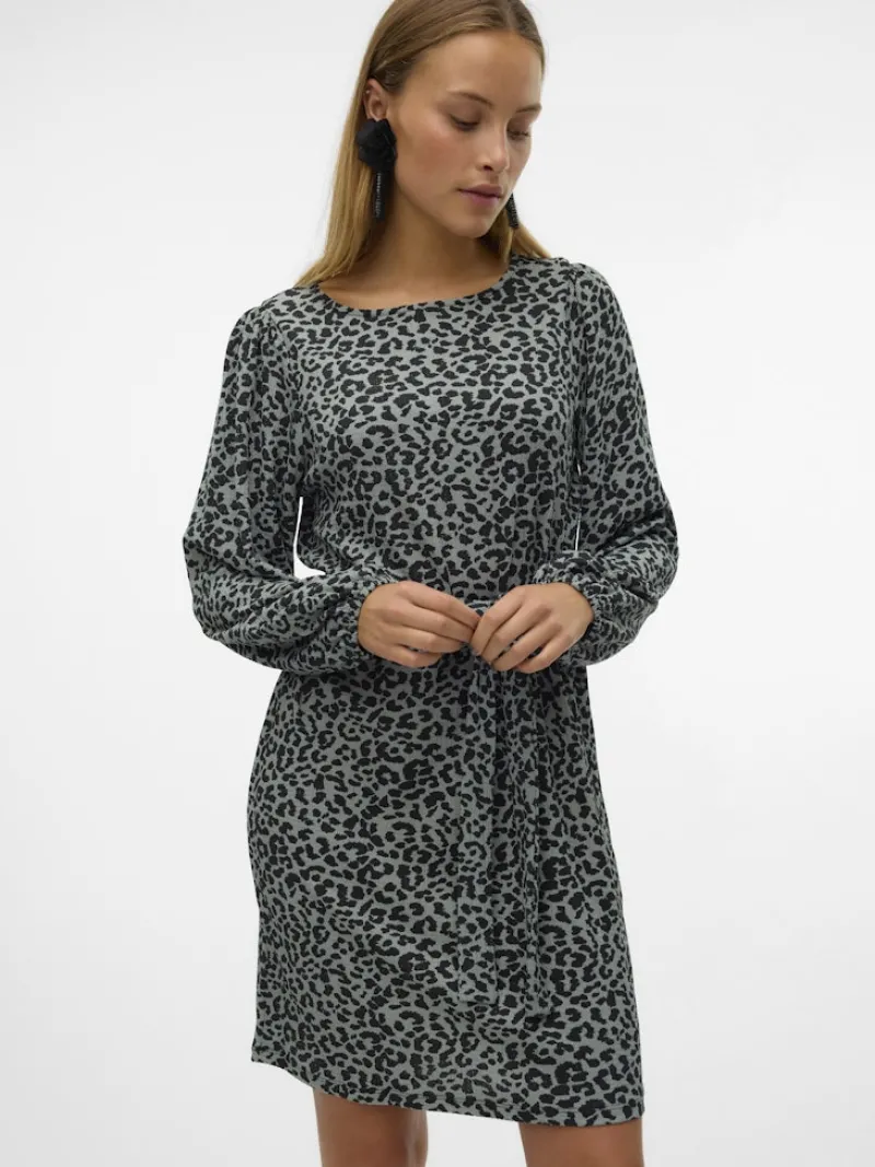 Vero Moda Kleider*VMMERVE LS SHORT DRESS JRS BOO Chinois Green