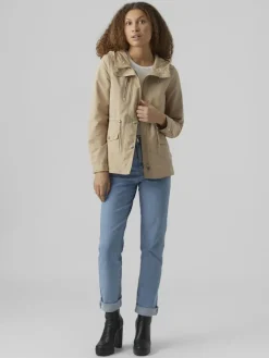 Vero Moda Jacken*VMPERNILLEFIE SHORT PARKA travertine