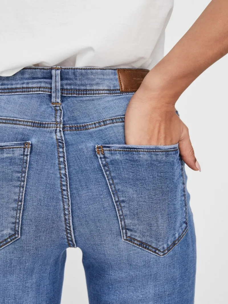 Vero Moda Jeans*VMTANYA MR S PIPING ANK DS CUT VI349 GA Medium Blue Denim