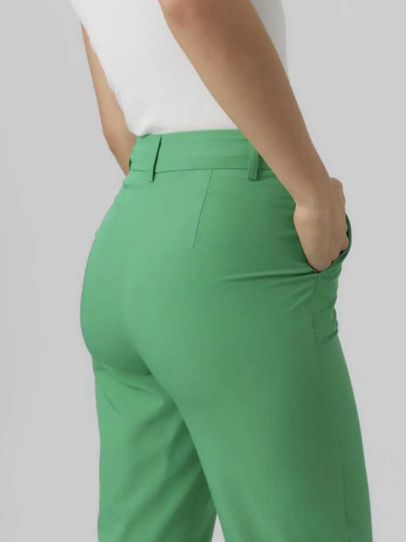 Vero Moda Hosen*VMZELDA HW STRAIGHT PANT BOO grün1