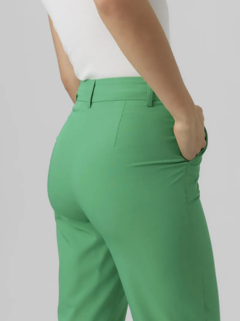 Vero Moda Hosen*VMZELDA HW STRAIGHT PANT BOO grün1